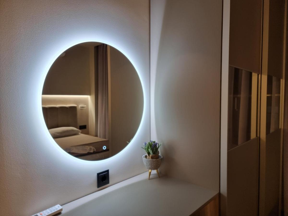 Iris City Center Premium Studio Thessaloniki Exterior foto