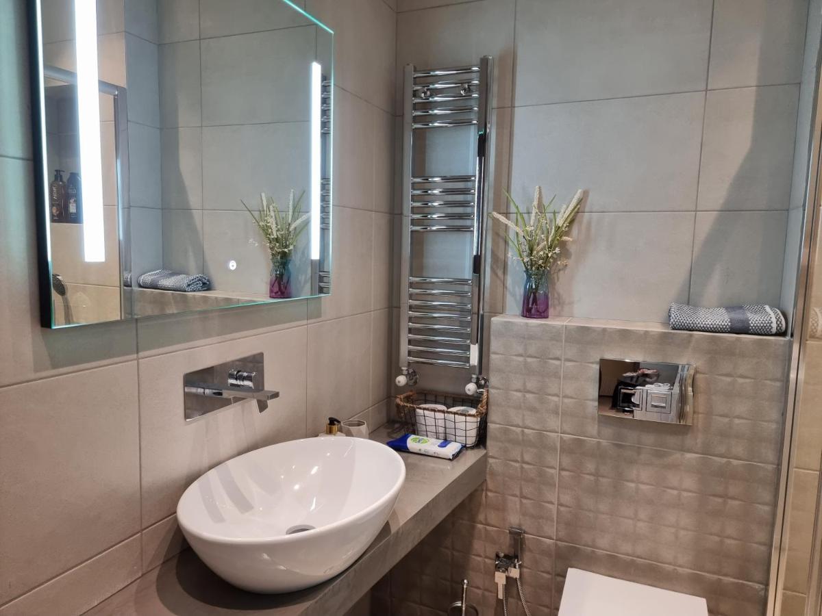 Iris City Center Premium Studio Thessaloniki Exterior foto