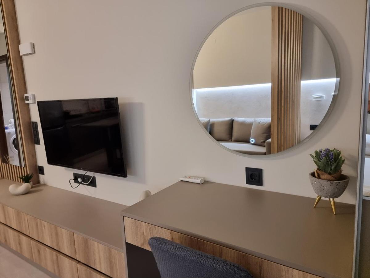 Iris City Center Premium Studio Thessaloniki Exterior foto